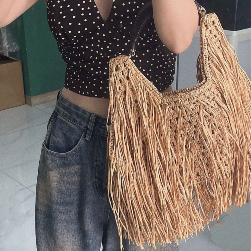 Bohemian Tassel Straw Handbag  - French Street Fashion のレビューと価格