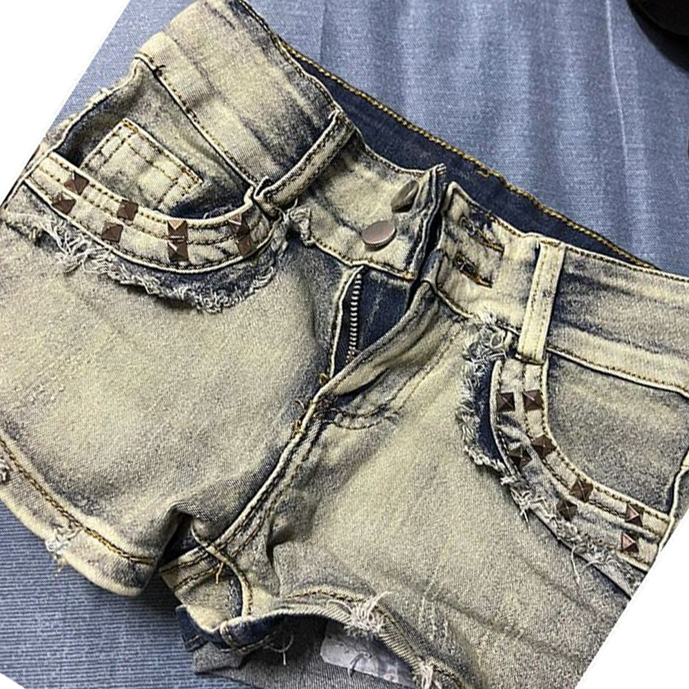 Retroy2K American Rivet Shorts - Street Fashion Girls のレビューと価格