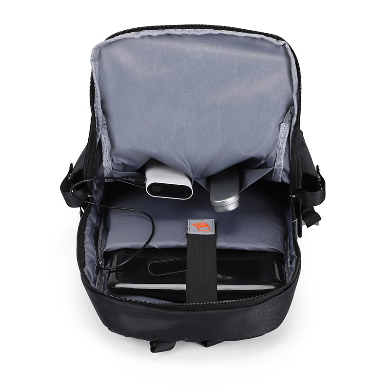 High Quality Men Street Greece - Street Fashion Greece のレビューと価格