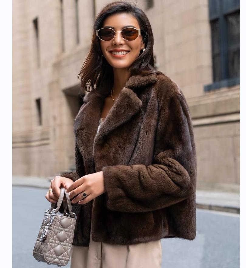 Women's 100% Genuine Mink Fur  - Street Fashion Logo のレビューと価格