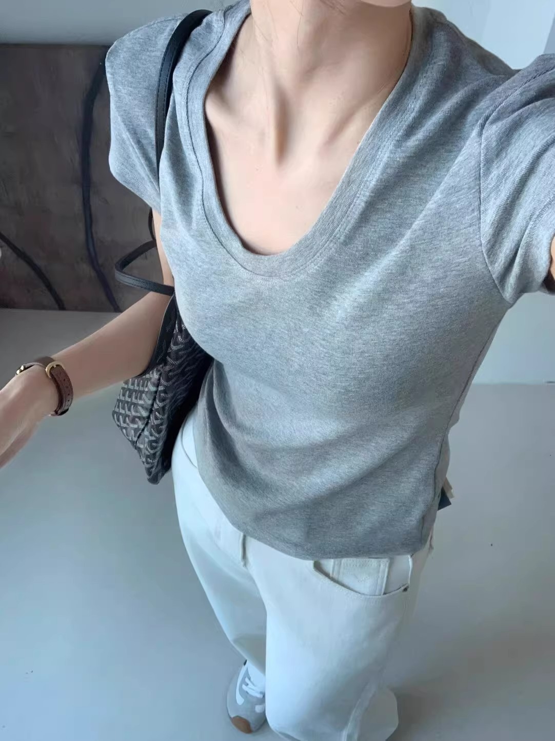 U-Neck Shoulder Short Sleeve T - Fashion Streetwear のレビューと価格