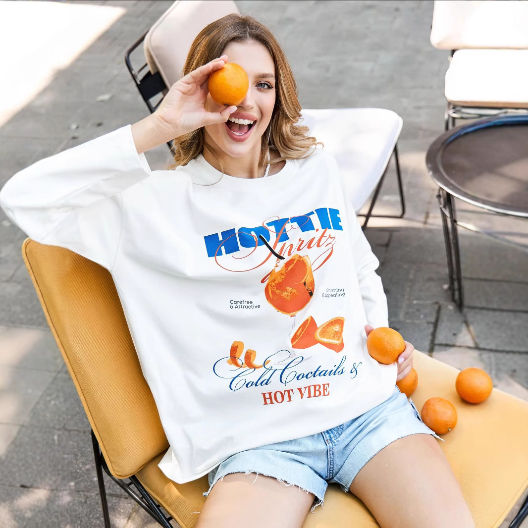 Hot Vibe Cute Juice Graphic Sw - Street Fashion Vibes のレビューと価格