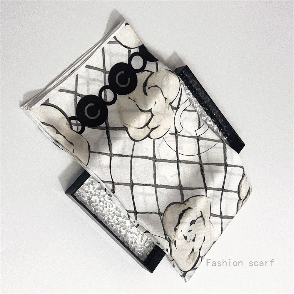 French 90cm Plaid Rose Twill S - French Street Fashion のレビューと価格